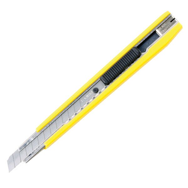 cutter-9-mm-jaune-lc303-1-68d22e599bfb62.24964942.jpg