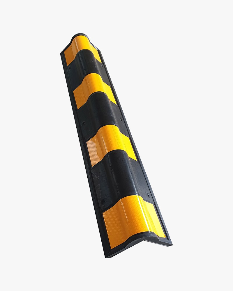 protection-d-angle-en-caoutchouc-1-6569dde0636344.20388636.jpg