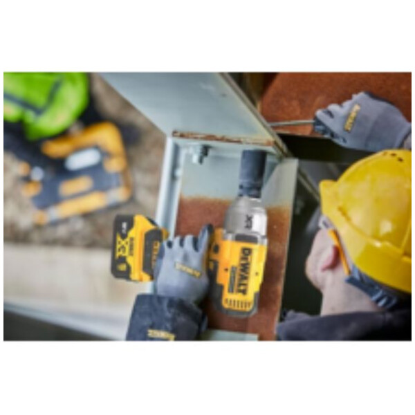 Boulonneuse à chocs 1/2'' xr 18v