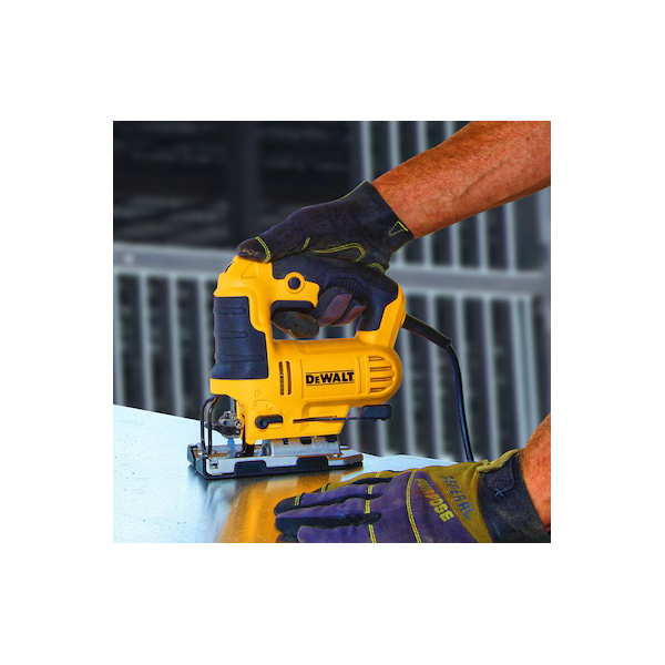 Scie sauteuse à poignée supérieure 650 w