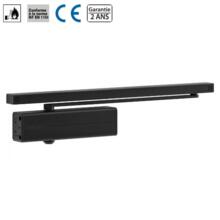 Ferme porte dc135