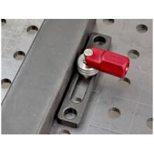 Equerre et butee pour table de soudage tf